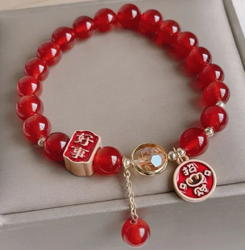 bracelet rouge